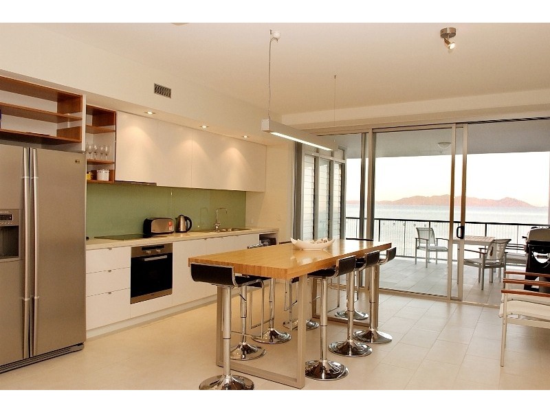5204 One Bright Point, Magnetic Island QLD 4819
