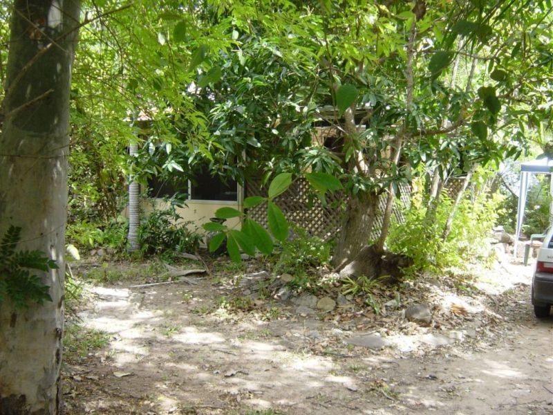 109 Horseshoe Bay Road, Horseshoe Bay, Magnetic Island QLD 4819