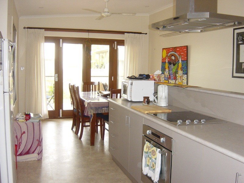 1/5 Serene Place, Magnetic Island QLD 4819
