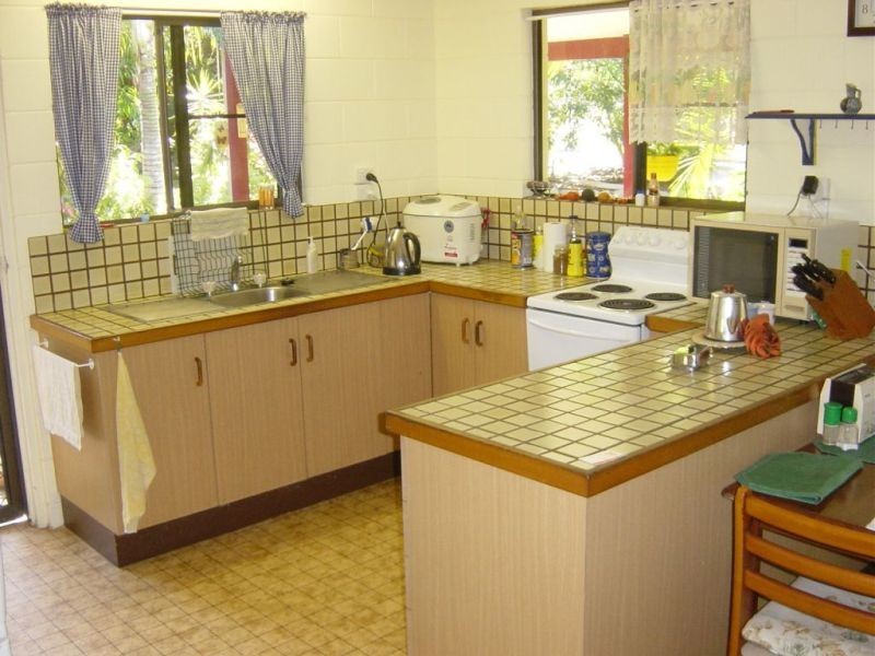 37 Nerita Crescent, Magnetic Island QLD 4819