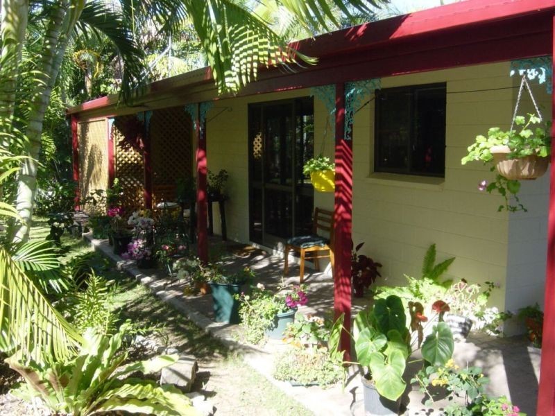 37 Nerita Crescent, Magnetic Island QLD 4819