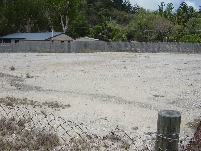 140 & 142 Sooning Street, Magnetic Island QLD 4819