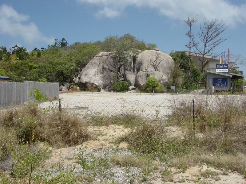 140 & 142 Sooning Street, Magnetic Island QLD 4819