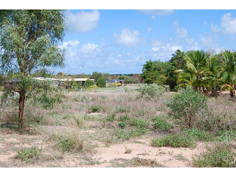 17 Wallaby Way, Magnetic Island QLD 4819