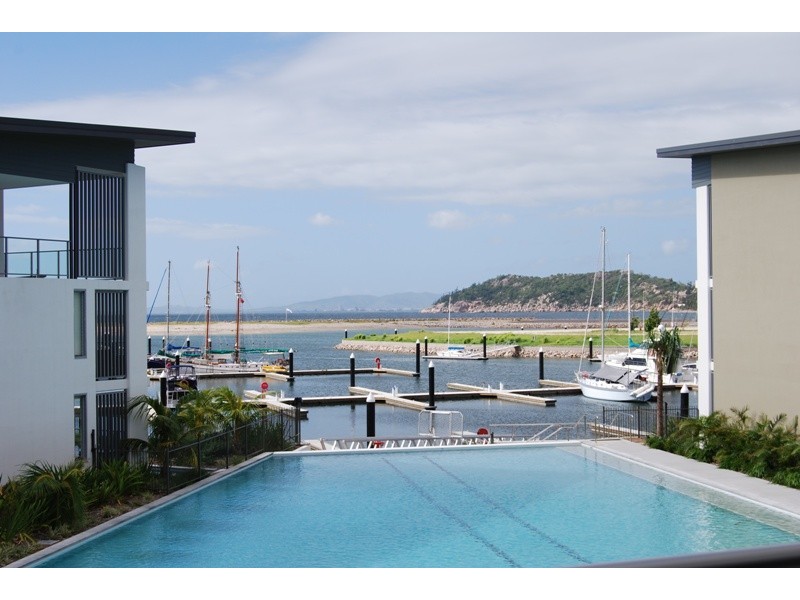 823 Blue on Blue, Magnetic Island QLD 4819