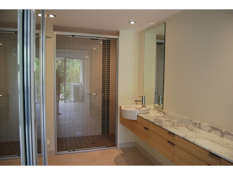 823 Blue on Blue, Magnetic Island QLD 4819