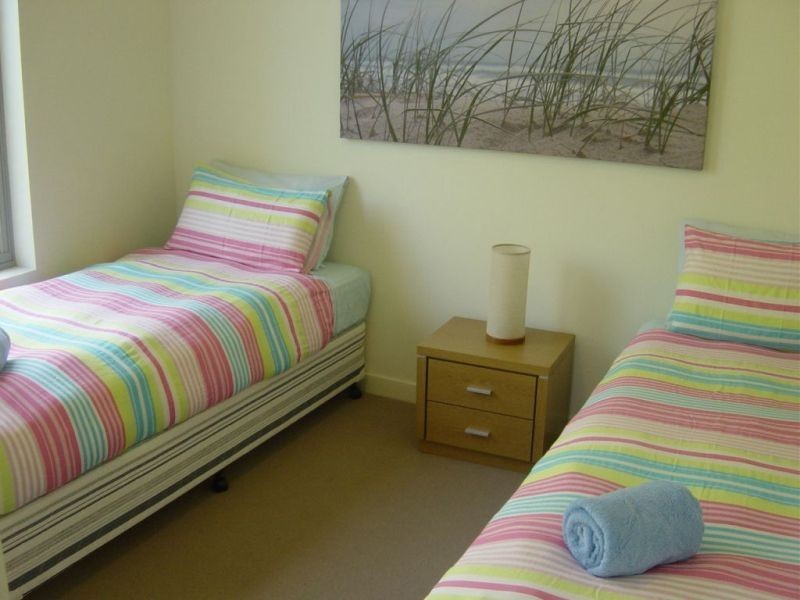 411  Blue on Blue, Magnetic Island QLD 4819