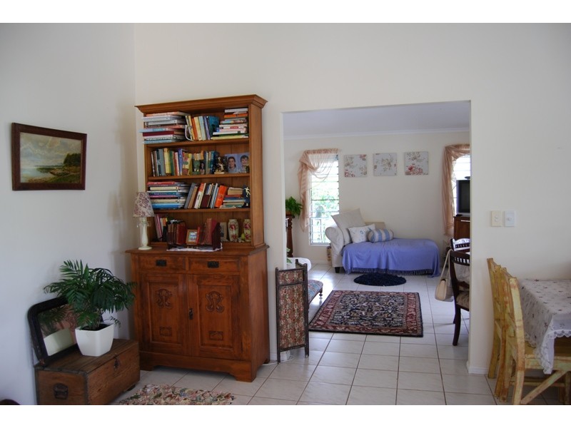 21 Somerset Street, Magnetic Island QLD 4819