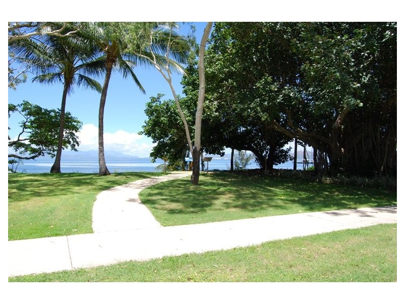 Lot 11 The Beach, Picnic Bay, Magnetic Island QLD 4819