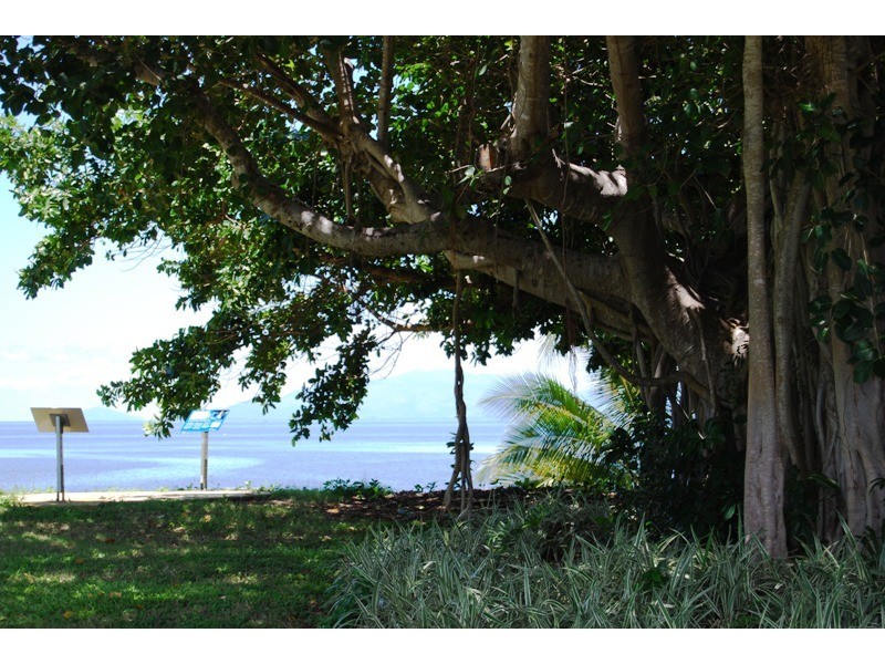 Lot 9 The Beach, Magnetic Island QLD 4819