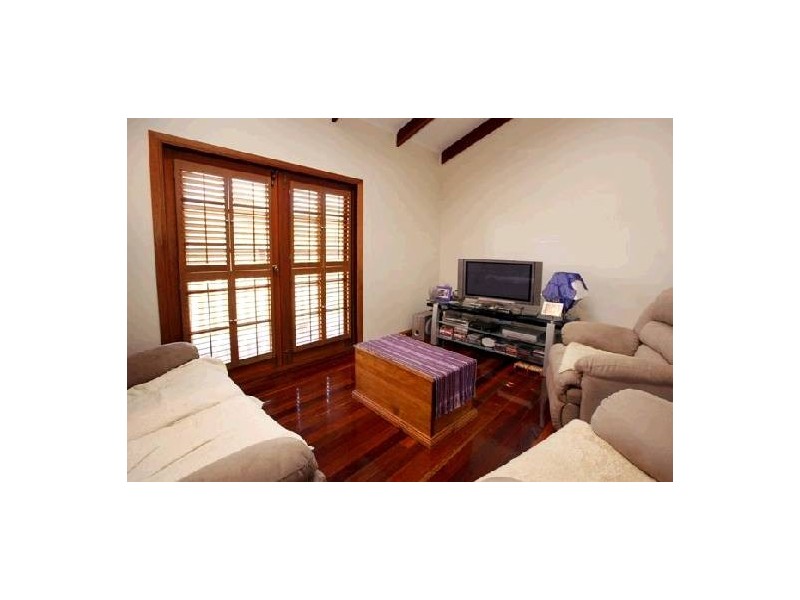 17 Elena Street, Magnetic Island QLD 4819