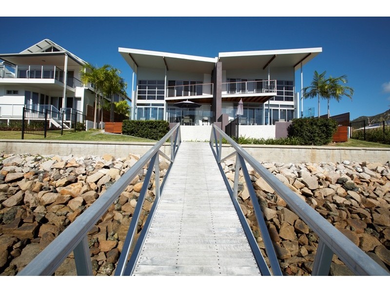 1/5 Terrace Place, Magnetic Island QLD 4819