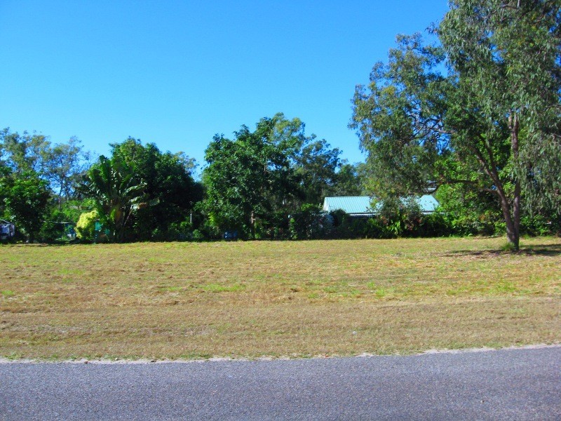 25 Kelly Street, Magnetic Island QLD 4819