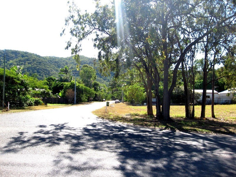 25 Kelly Street, Magnetic Island QLD 4819