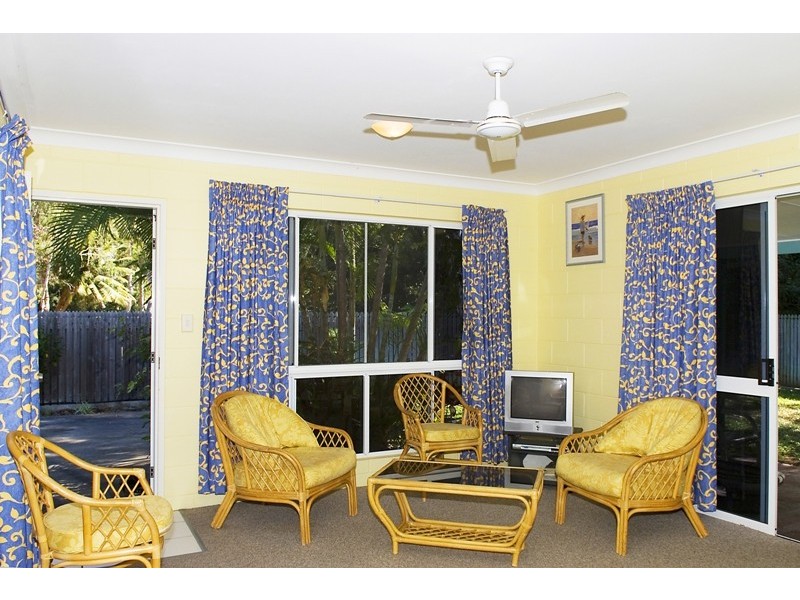 8/12 Marine Parade, Arcadia, Magnetic Island QLD 4819