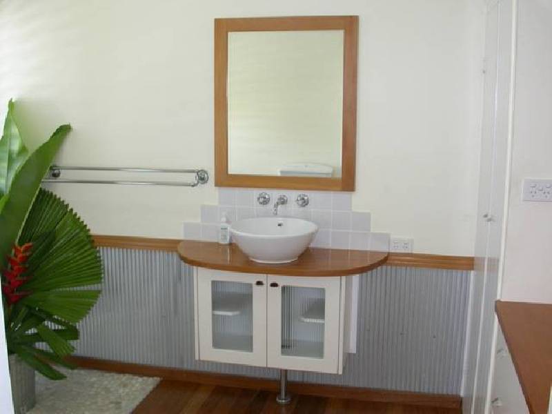 9 Cassia Crescent, Cardwell QLD 4849