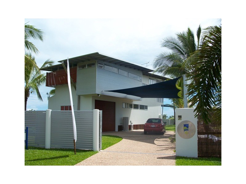 6 Cassia Cresent Port Hinchinbrook, Cardwell QLD 4849