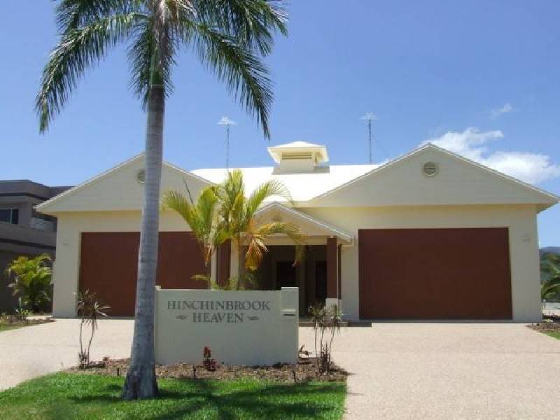 2/10 Royal Palm Avenue Port Hinchinbrook, Cardwell QLD 4849