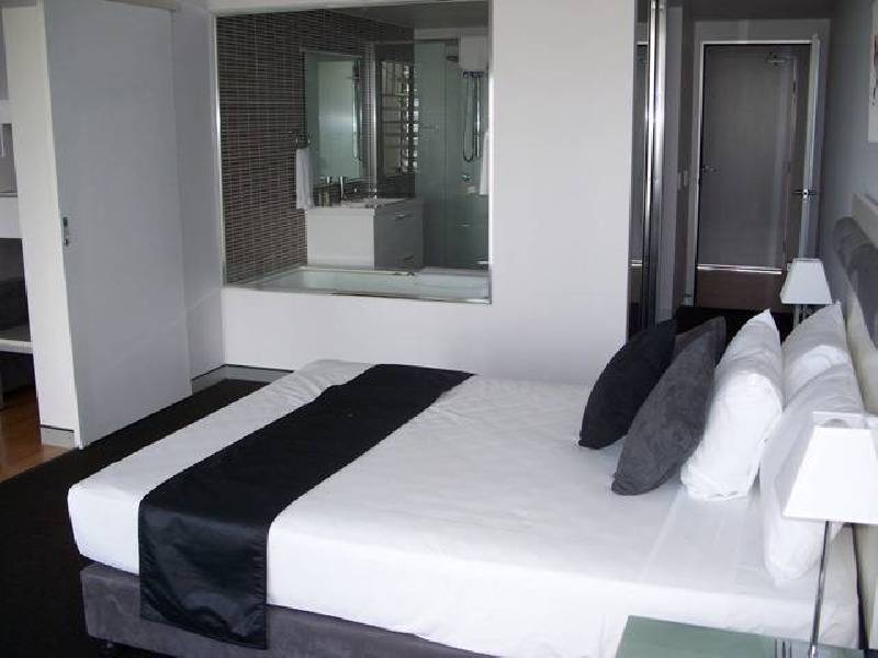 10 Poinciana Bvd       Port Hinchinbrook, Cardwell QLD 4849