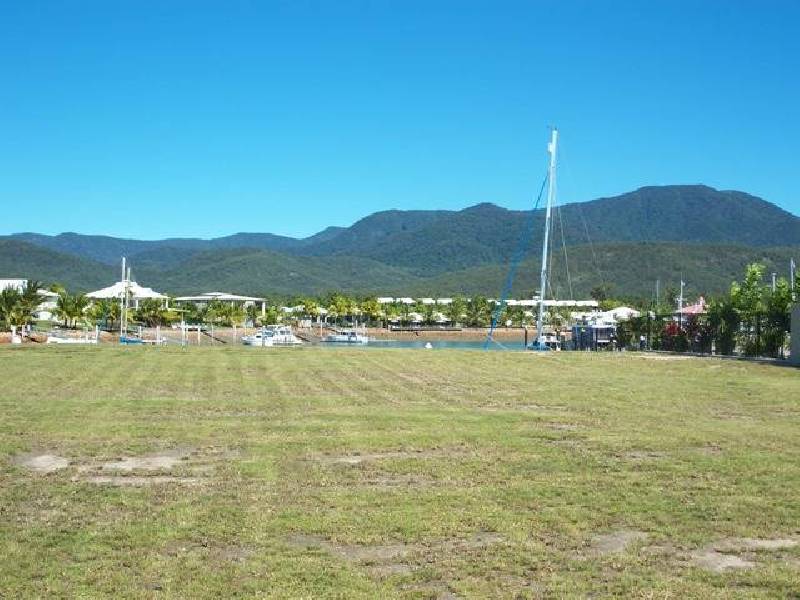 98 Keith Williams Drive, Cardwell QLD 4849