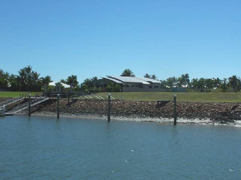 98 Keith Williams Drive, Cardwell QLD 4849