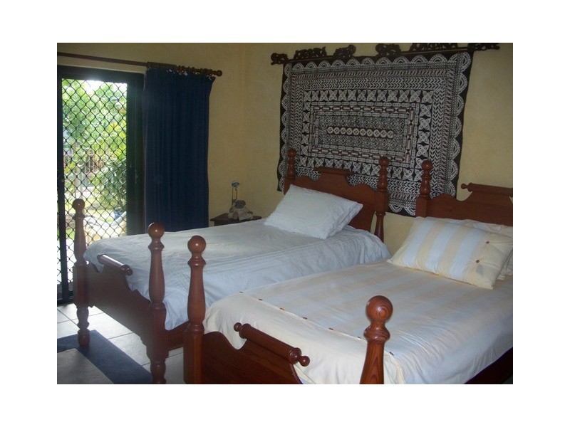 44 Keith Williams Dr, Cardwell QLD 4849