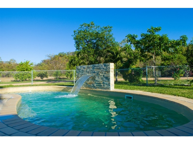 11 Dolphin Crt, Horseshoe Bay, Magnetic Island QLD 4819