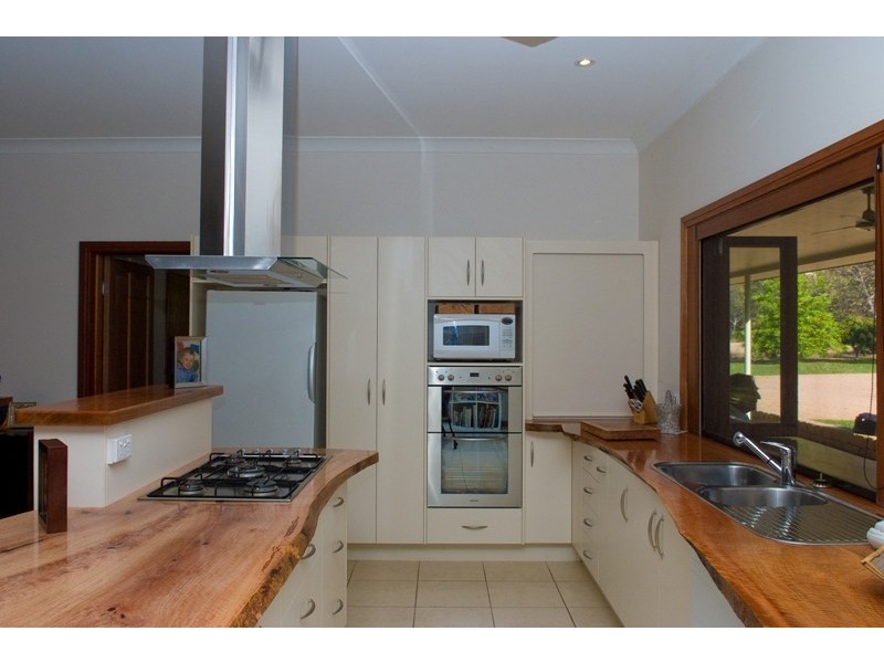 11 Dolphin Crt, Horseshoe Bay, Magnetic Island QLD 4819