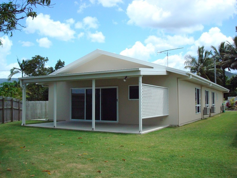 2/ 2 Winter Street, Cardwell QLD 4849