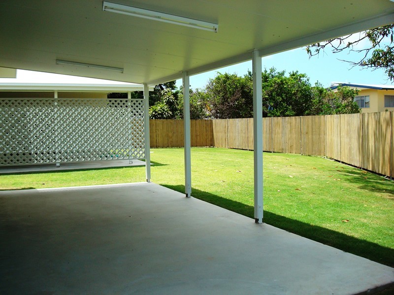 2/ 2 Winter Street, Cardwell QLD 4849