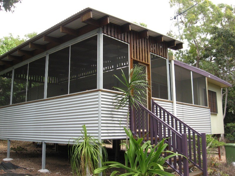 6 Opalia cres, Nelly Bay, Magnetic Island QLD 4819