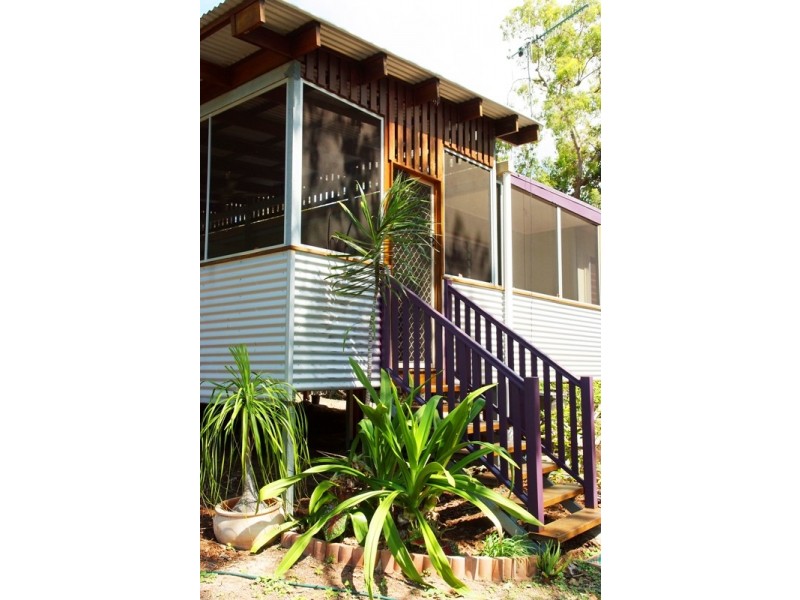 6 Opalia cres, Nelly Bay, Magnetic Island QLD 4819