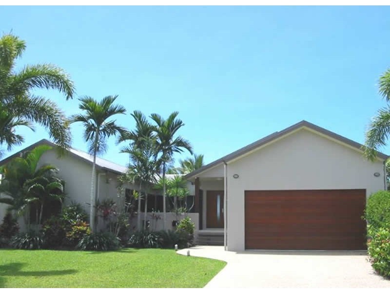79 Keith Williams Drive, Cardwell QLD 4849