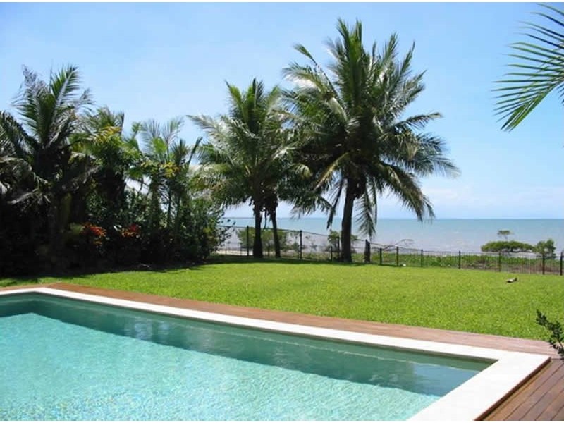 79 Keith Williams Drive, Cardwell QLD 4849