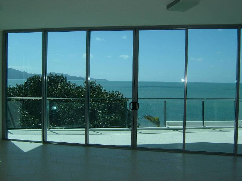 313 Unit 313 ‘Watermark’ 72-74 The Strand, Townsville QLD 4810