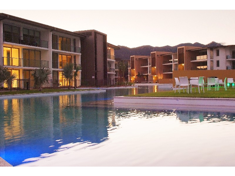 Unit 823, Blue on Blue, Nelly Bay QLD 4819