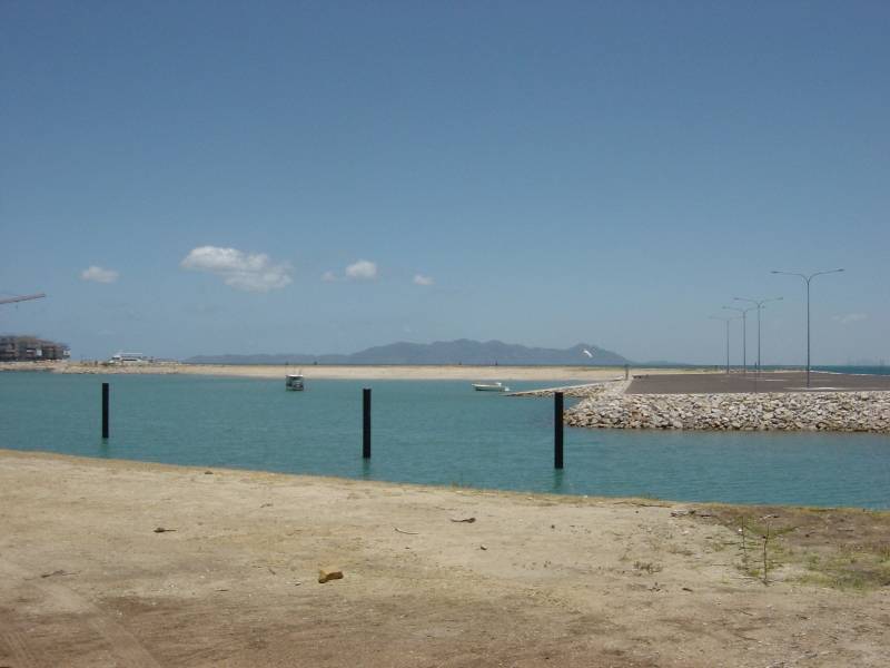 12 Terrace Place, Magnetic Island QLD 4819