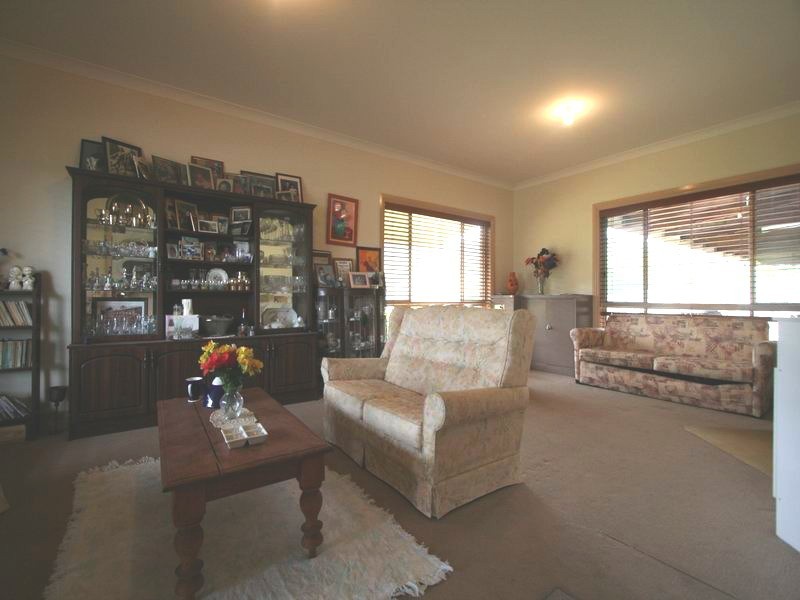 6 Midwood Court, Samford QLD 4520