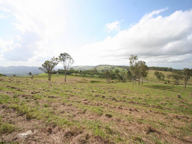 7 Grand View Drive, Ocean View QLD 4521