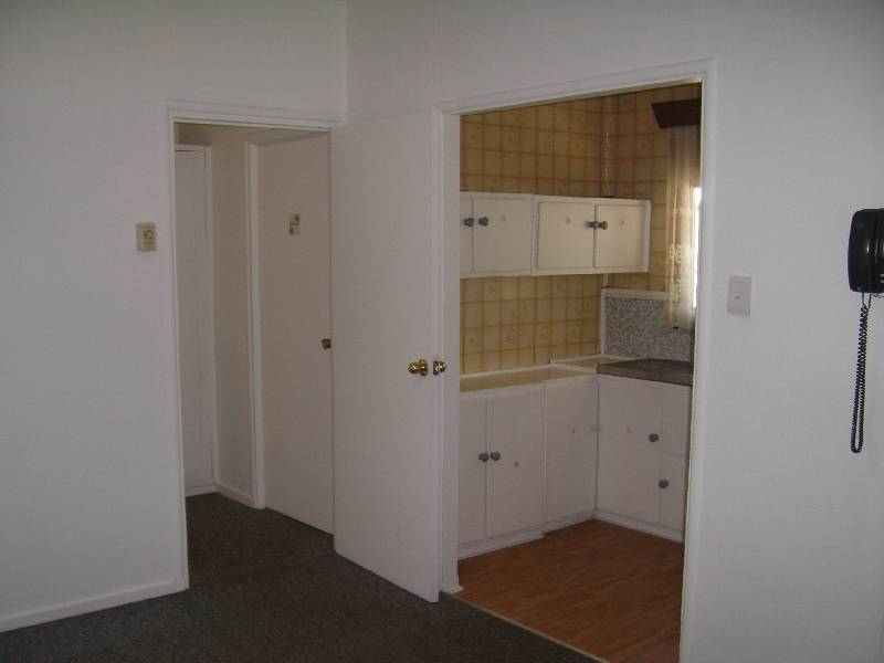 24 pioneer Street, Seven Hills NSW 2147