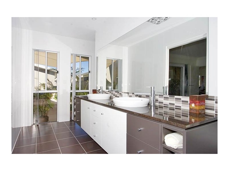8 Tallows Avenue, Kingscliff NSW 2487