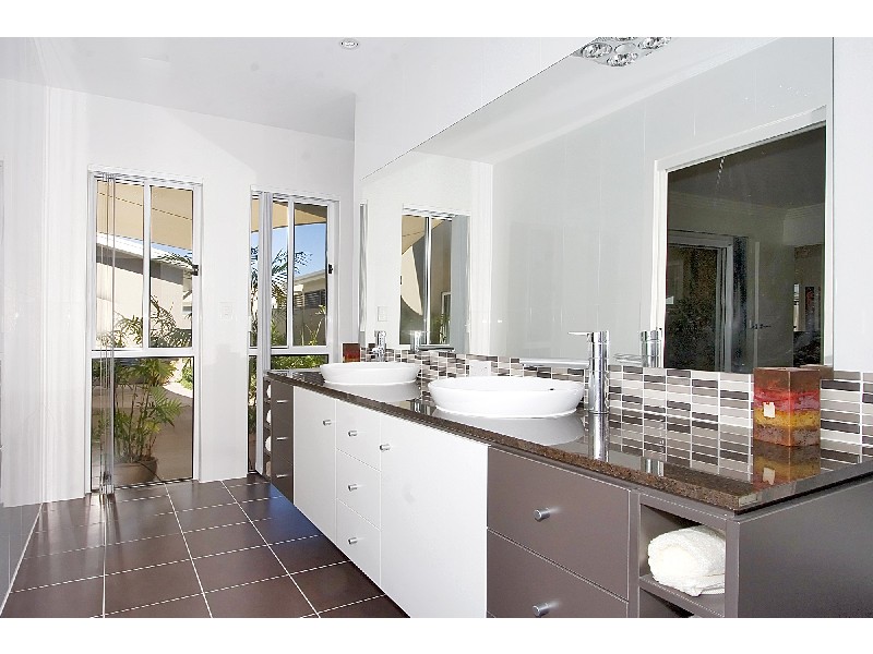 8 Tallows Avenue, Kingscliff NSW 2487