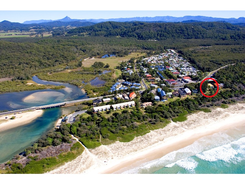 8 Tweed Coast Road, Hastings Point NSW 2489