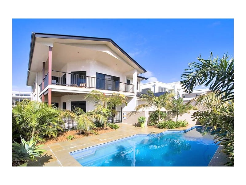 8 Malibu Circuit, Salt, Kingscliff NSW 2487