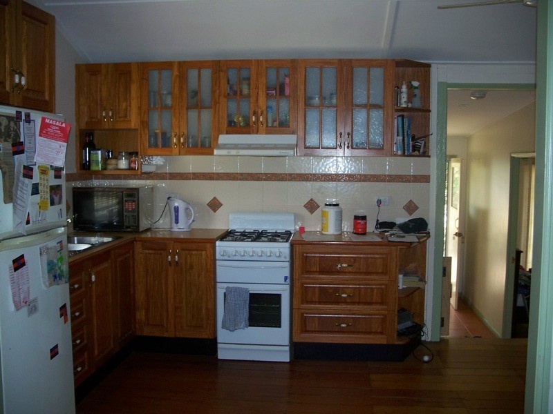 100 Tenth Avenue, Railway Estate QLD 4810