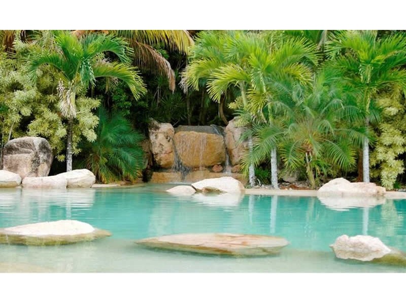 102 Keith Williams Drive, Cardwell QLD 4849