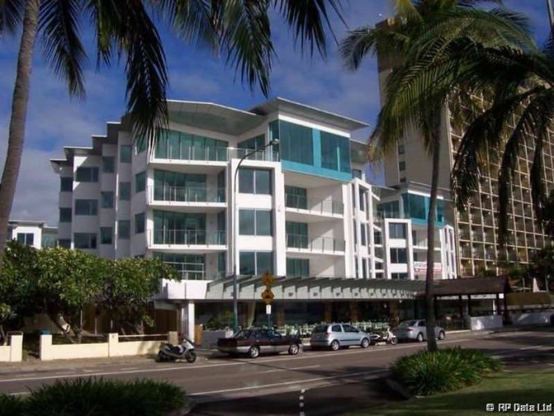 109/72-74 The Strand, North Ward QLD 4810