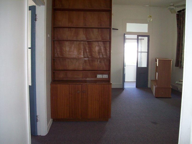 10 Melton Terrace, Townsville QLD 4810