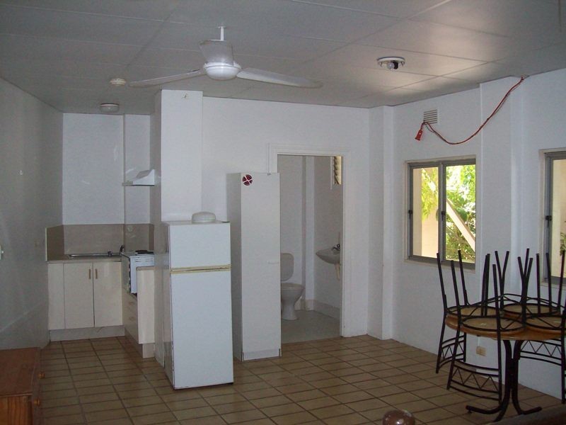 2/10 Melton Terrace, Townsville QLD 4810