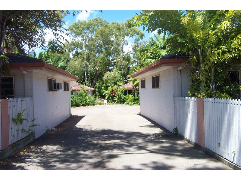 1/114 Cook Street, North Ward QLD 4810